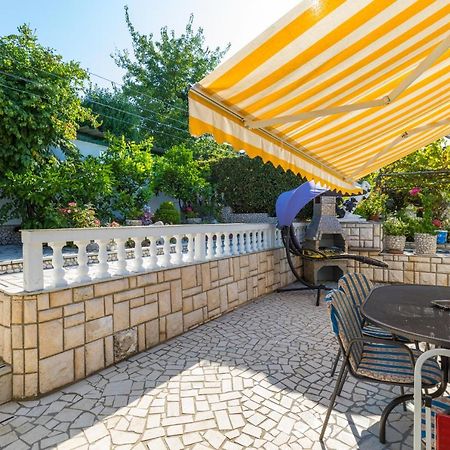 Apartman Mladenka Dramalj Exterior photo